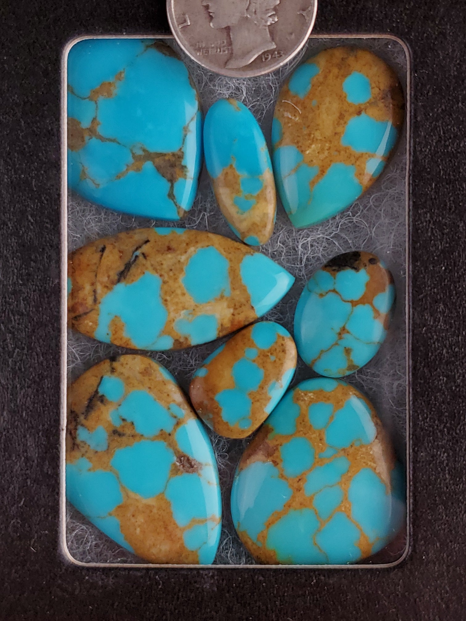 Cabochon turquoise haut de gamme en forme de cerf-volant